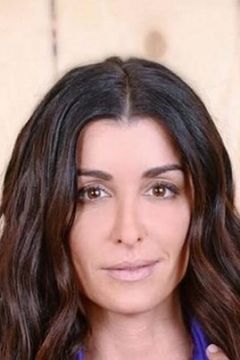 Jenifer interpreta Salomé Romani