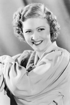 Josephine Hutchinson interpreta Vandamm's Sister aka Mrs. Townsend