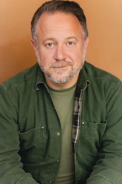 Brian Calì interpreta Mechanic Buick