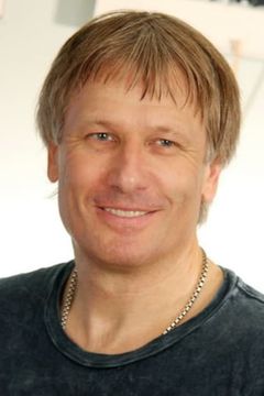 Sergei Nasibov interpreta Ilya