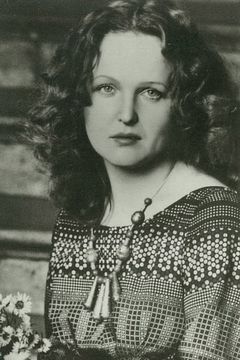 Yelena Solovey interpreta Madame Kumel