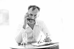 Alex Spijksma interpreta Bartender