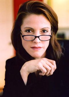 Francesca Caro interpreta Whittier's Mom
