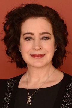 Sean Young interpreta Susan Atwell
