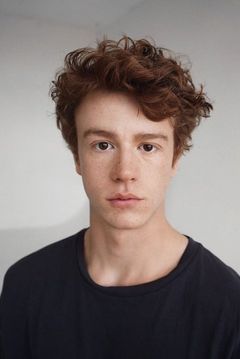 Jonas Holdenrieder interpreta Frank Strelzyk
