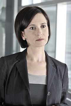 Ruth Marshall interpreta Secretary