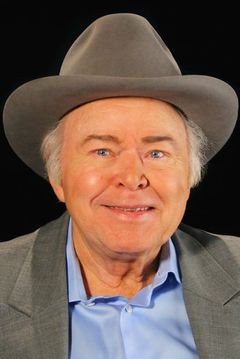 Roy Clark interpreta Dancer (uncredited)