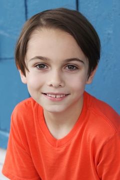 Gavin Foley interpreta Frankie Vallelonga