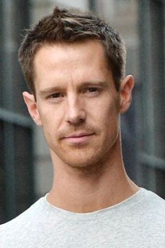 Jason Dohring interpreta Logan Echolls
