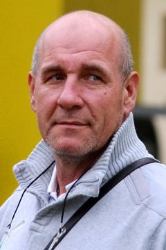 Martin Hub interpreta Slovakian Father