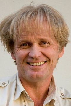 Johannes Joner interpreta Frans