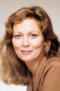 Faye Dunaway interpreta Elaine Stalker