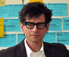 Rodman Flender interpreta Moe Selig