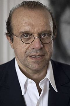 Hervé Témime interpreta Le procureur