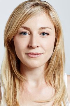 Juliet Rylance interpreta Della Street