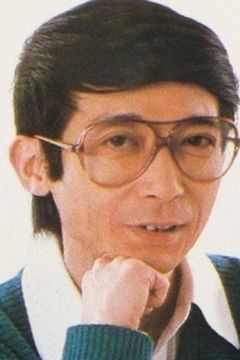 Kei Tomiyama interpreta Tochirô Ôyama