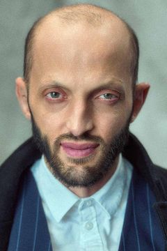 Preslav Shipkaliev interpreta Prison Officer