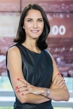 Clélie Mathias interpreta LCI Journalist