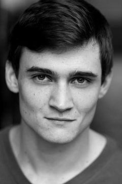 Solomon Mousley interpreta Meredith's Brother