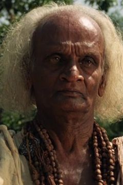 D.R. Nanayakkara interpreta Shaman