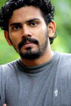 Dileesh Nair interpreta Farath