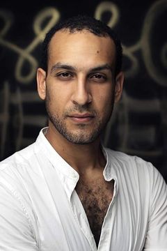Nabeel El Khafif interpreta Falafel Shop Owner