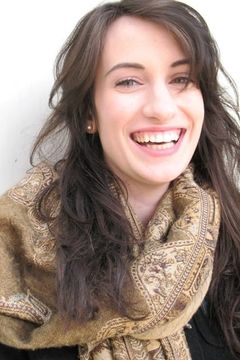 Christine Bortolin interpreta Jess Paulson