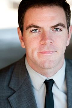 Ted Jonas interpreta David Underhill