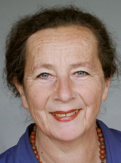 Doris Buchrucker interpreta Berta Gruber