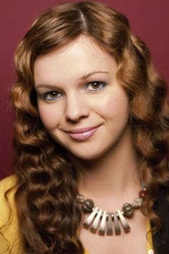 Amber Tamblyn interpreta Martha M. Masters
