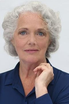 Louise Jameson interpreta Eleanor Glasson