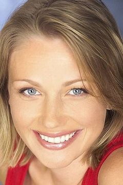 Jacqueline Lovell interpreta Waitress (uncredited)