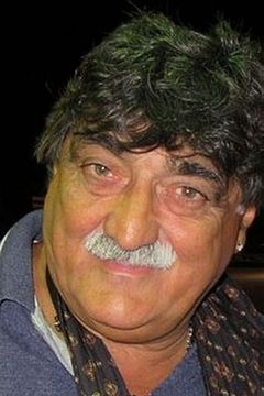 Roberto Da Crema interpreta promotore
