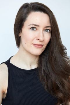 Aoife Spratt interpreta Siobhan