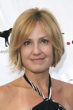 Sherry Stringfield interpreta Susan Lewis