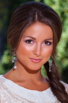 Anna Shurochkina interpreta Gerda (voice)