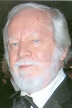 Charles L. Campbell interpreta Old Tom Popper, Sr. (voice)