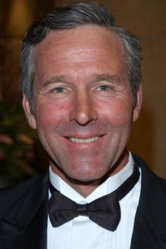 Timothy Bottoms interpreta Young Man