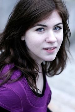 Roxanne Borski interpreta Little Girl