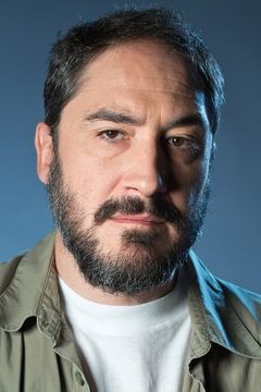 Alfonso Lara interpreta Juan Taverner / Juan Taberner