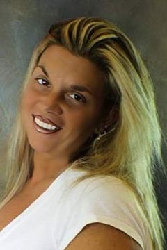 Lynn Marocola interpreta Basketball Fan (uncredited)