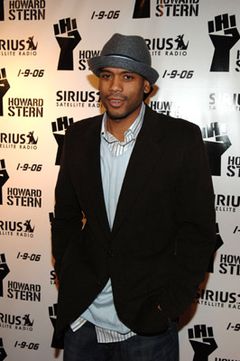 Allan Houston interpreta Dean Carter