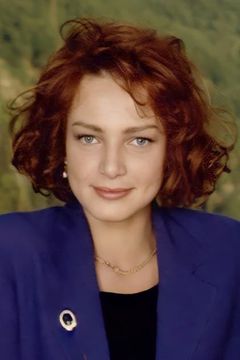 Béatrice Macola interpreta Ingrid