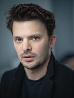 Richard Southgate interpreta Kyle