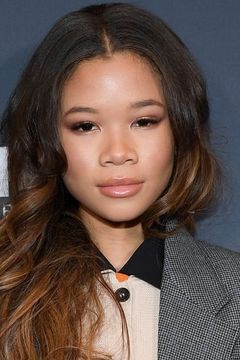 Storm Reid interpreta Riley