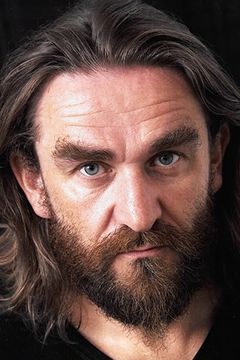 Dermot Keaney interpreta Maccus / Dutchman