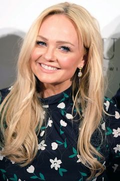 Emma Bunton interpreta Emma Bunton (uncredited)