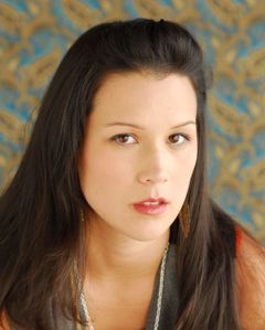 Rachel Glenn interpreta Emma's Friend (uncredited)