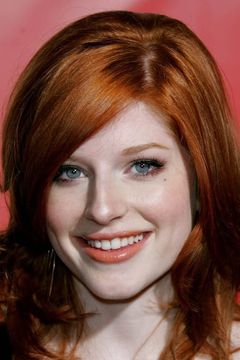 Zena Grey interpreta Megan
