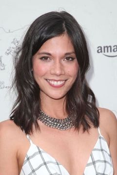 Jessica Jade Andres interpreta Gorgeous Girl